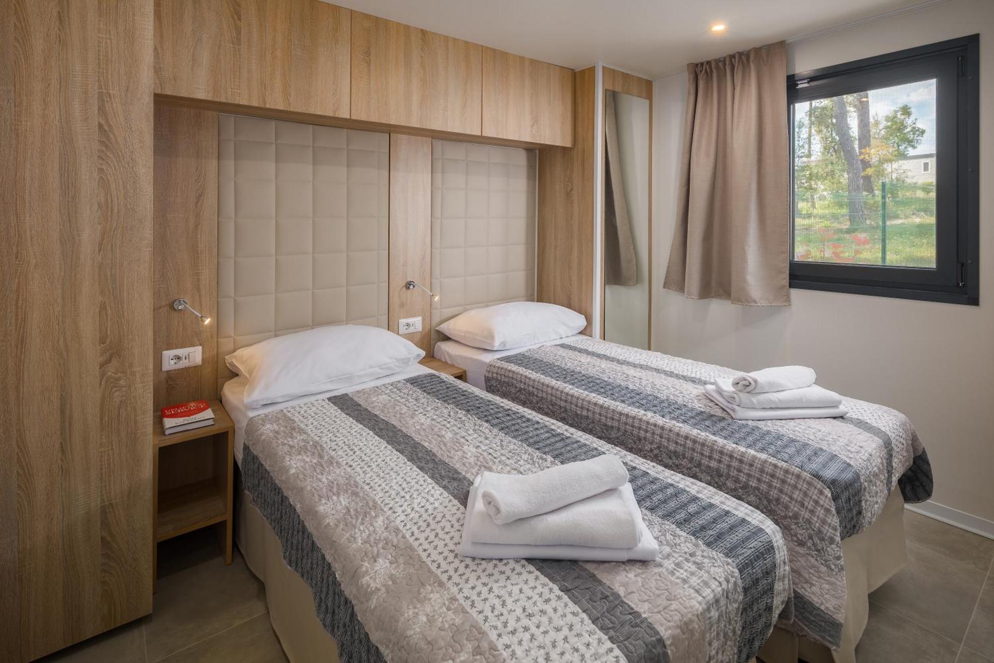 Premium Camping Homes Santa Marina, Lanterna Tar-Vabriga ภายนอก รูปภาพ