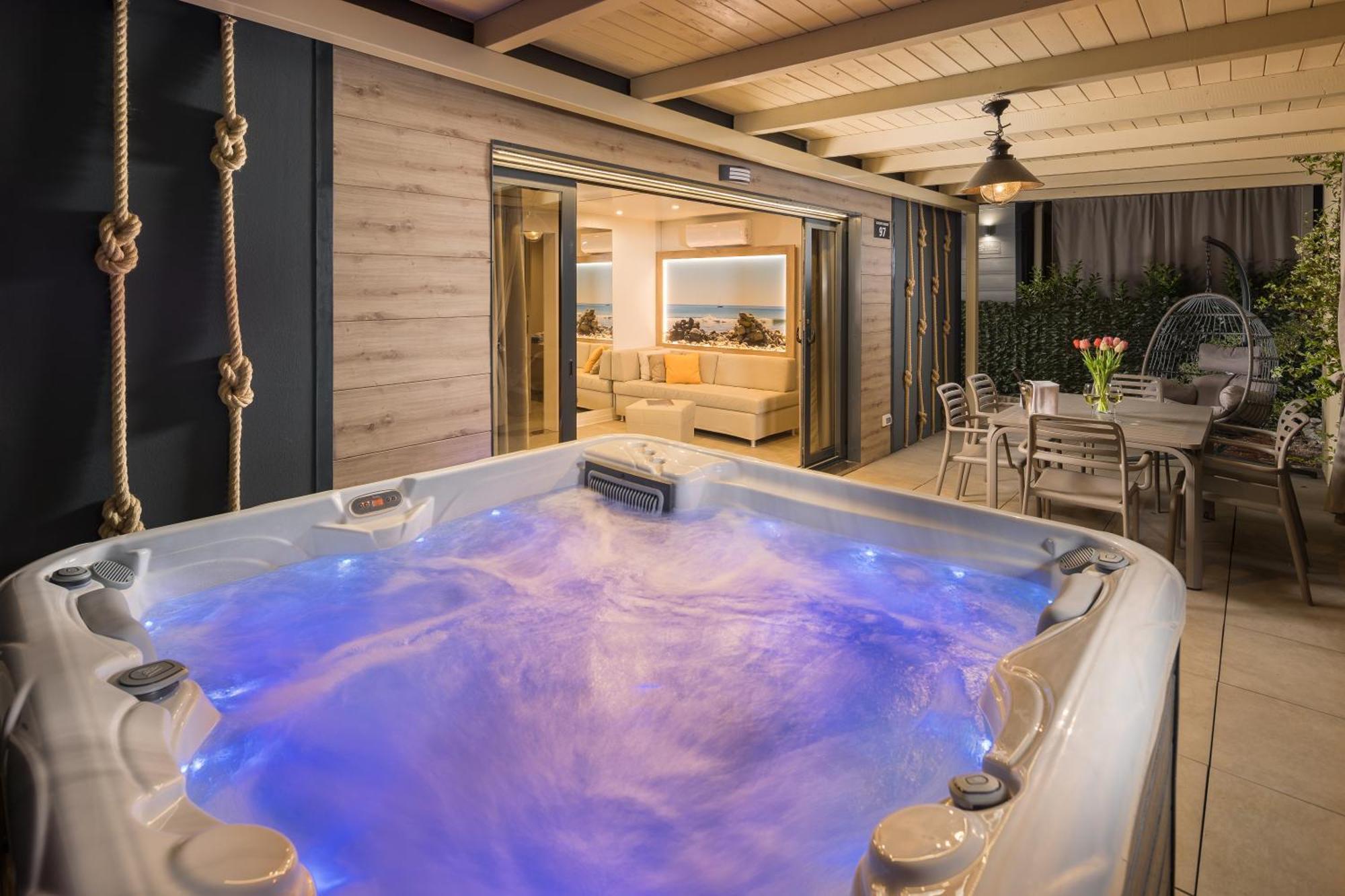 Premium Camping Homes Santa Marina, Lanterna Tar-Vabriga ภายนอก รูปภาพ
