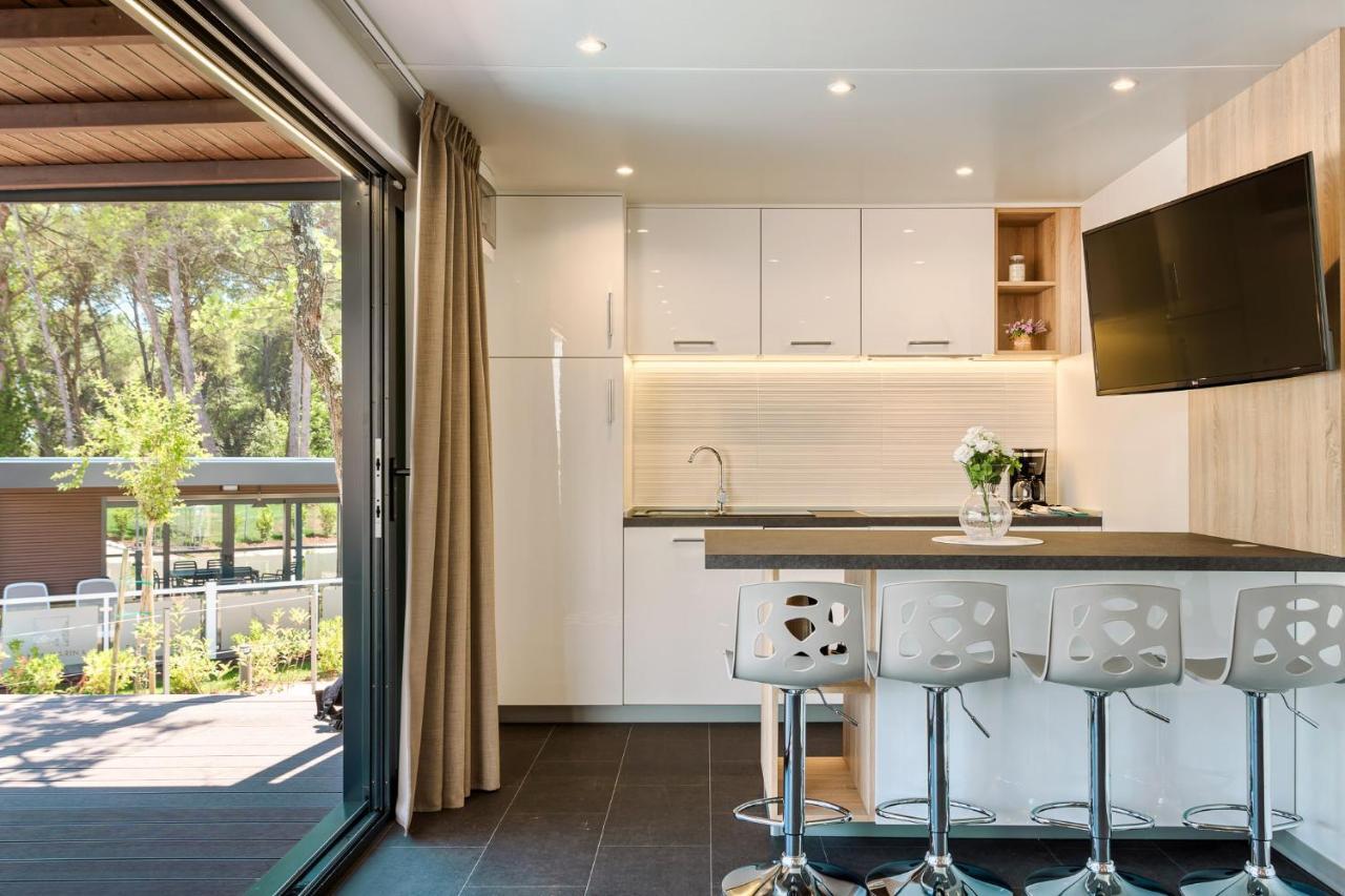 Premium Camping Homes Santa Marina, Lanterna Tar-Vabriga ภายนอก รูปภาพ